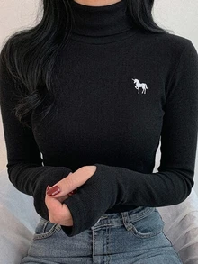 DAZY 女款高領動物印花修身休閒T恤 秋季 - 黑色 - 查看 2