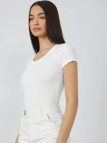 SHEIN BASICS 女款純色短袖修身休閒百搭多功能T恤上衣 白色 旅行度假 夏季 日常 白天 家居 - 白色 - 查看 4