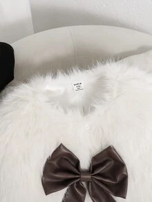 SHEIN 少女大衣 秋冬加厚簡約長款毛絨人造毛 PU拼接蝴蝶結裝飾開襟外套，適合派對、街頭、聚會穿搭 - 白色 - 查看 7