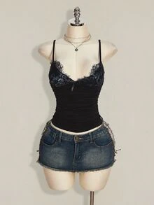SHEIN ICON 撞色蕾丝褶饰 Y2k 吊带上衣 - 黑色 - 查看 1