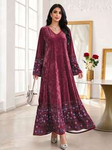SHEIN Najma 女款深紅色花卉植物印花時尚V領長袖春夏秋冬優雅金鑽天鵝絨洋裝，幾何圖案洋裝，阿拉伯風服飾 - 彩色 - 查看 3
