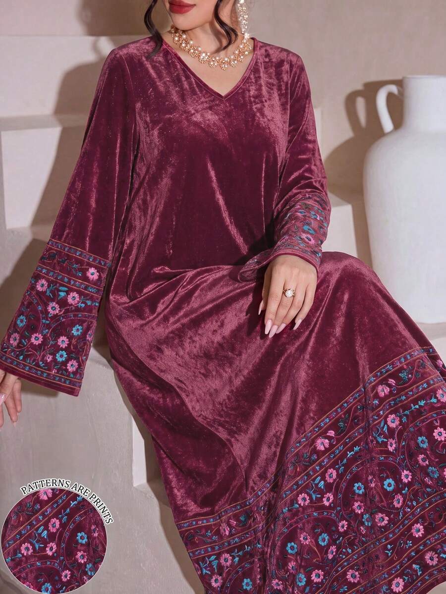 SHEIN Najma 女款深紅色花卉植物印花時尚V領長袖春夏秋冬優雅金鑽天鵝絨洋裝,幾何圖案洋裝,阿拉伯風服飾 - 彩色 - 查看 1