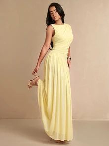 Silquee Women's Elegant Pleated Sleeveless Dress - Yellow - View 6