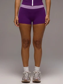 Musera Sport 撞色超短迷你运动短裤，仅限运动健身健身房普拉提日常休闲夏季穿着。 - 紫羅蘭色 - 查看 3