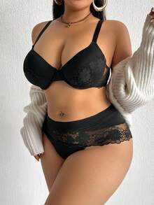 SHEIN 2pcs/Set Plus Size Women Lace Patchwork Underwire Bra And Panty Set, Purple - Black - View 4