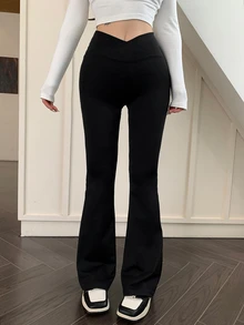 DAZY Legging Polos Model V-Wide Leg Mengembang untuk Musim Gugur - Hitam - View 6