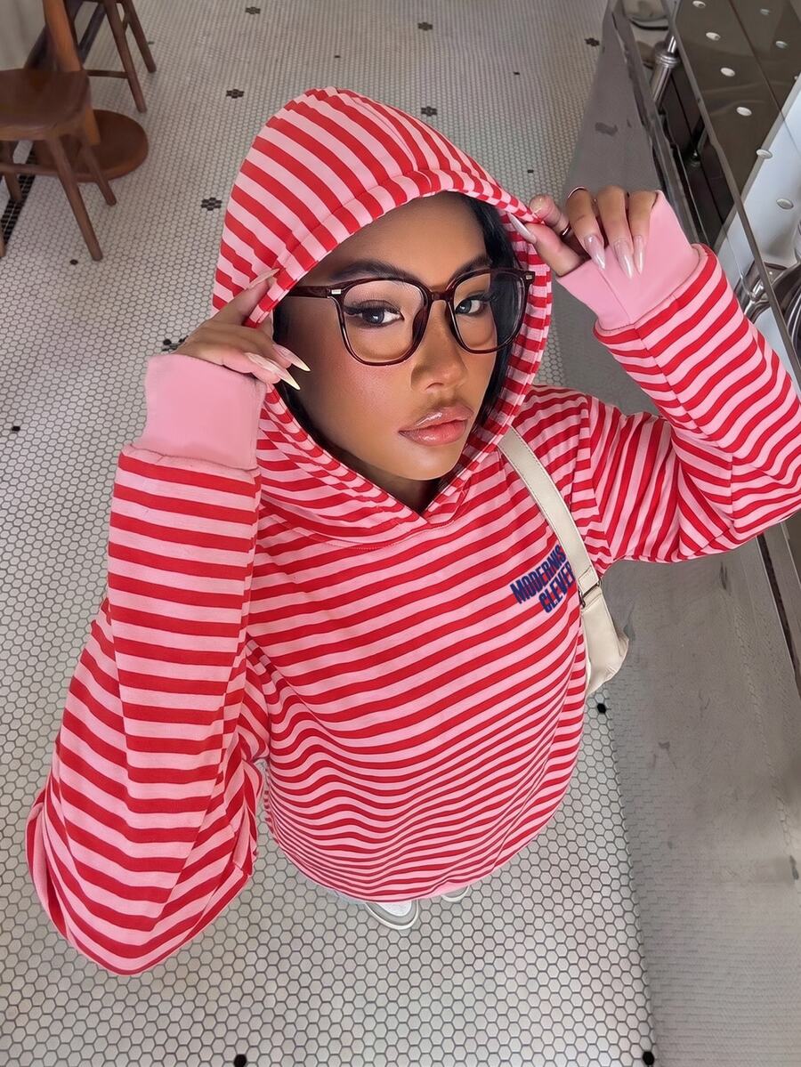 Muchica Hoodie dengan Motif Garis dan Huruf Grafis di Bahu. - MultiWarna - View 1