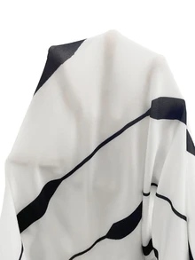 Franclia Women's Black & White Printed Slim Fit Casual Dress - Black and White - View 4