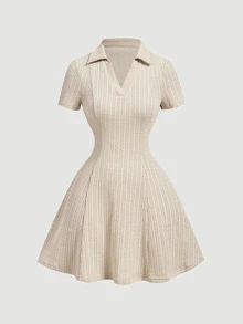 SHEIN MOD 復古法式米色荷葉領針織迷你洋裝－學院風、70年代、休閒舒適、通勤早午餐、日間夏季、萬聖節、校園 - 卡其色 - 查看 1