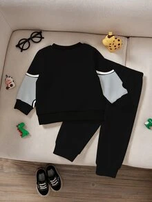 SHEIN Playful Pals 2件組男嬰運動休閒套裝，黑色灰色波浪拼接星星印花，長袖圓領，適合戶外秋季慢跑，舒適復仇者運動風 - 彩色 - 查看 2