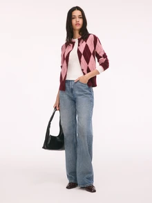 Nöista Cardigan Rajut Argyle Warna Burgundy dan Pink, Kerah Bulat, Kancing Depan. Cocok untuk Kembali ke Sekolah, Kantor, Bepergian, dan Gaya Chic Siang hingga Malam. Cardigan Musim Gugur/Musim Dingin. - Burgundy - View 3