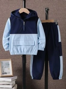 SHEIN Coolqubz 小男孩拼色長袖拉鍊半開襟連帽夾克與長褲休閒套裝 - 藍色 - 查看 1