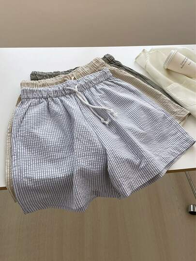 SHEIN LUNE CURVE Plus Size Women's Woven Vintage Pinstripe Bubble Texture Elastic Drawstring Loose Comfortable Casual Daily Commute Versatile Shorts