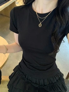 DAZY 1pc Women's Solid Color Round Neck Fitted Short Sleeve Base T-Shirt - Black - View 4