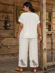 SHEIN LUNE Plus Size Contrast Color Short Sleeve Top And Elastic Waist Pants Casual Formal Boho 2 Pieces Set Valentine's Day Vacation Carribean Beige Summer - Apricot - View 3