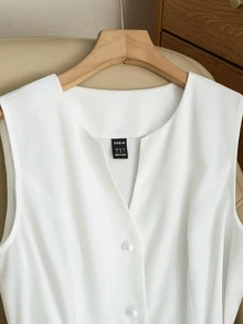 Franclia Women's Black & White Patchwork Shirt, Decorated With Pearl Buttons, Paired With Gold Buckle As Waist Belt, Elegant For Commuting - Black and White - View 5