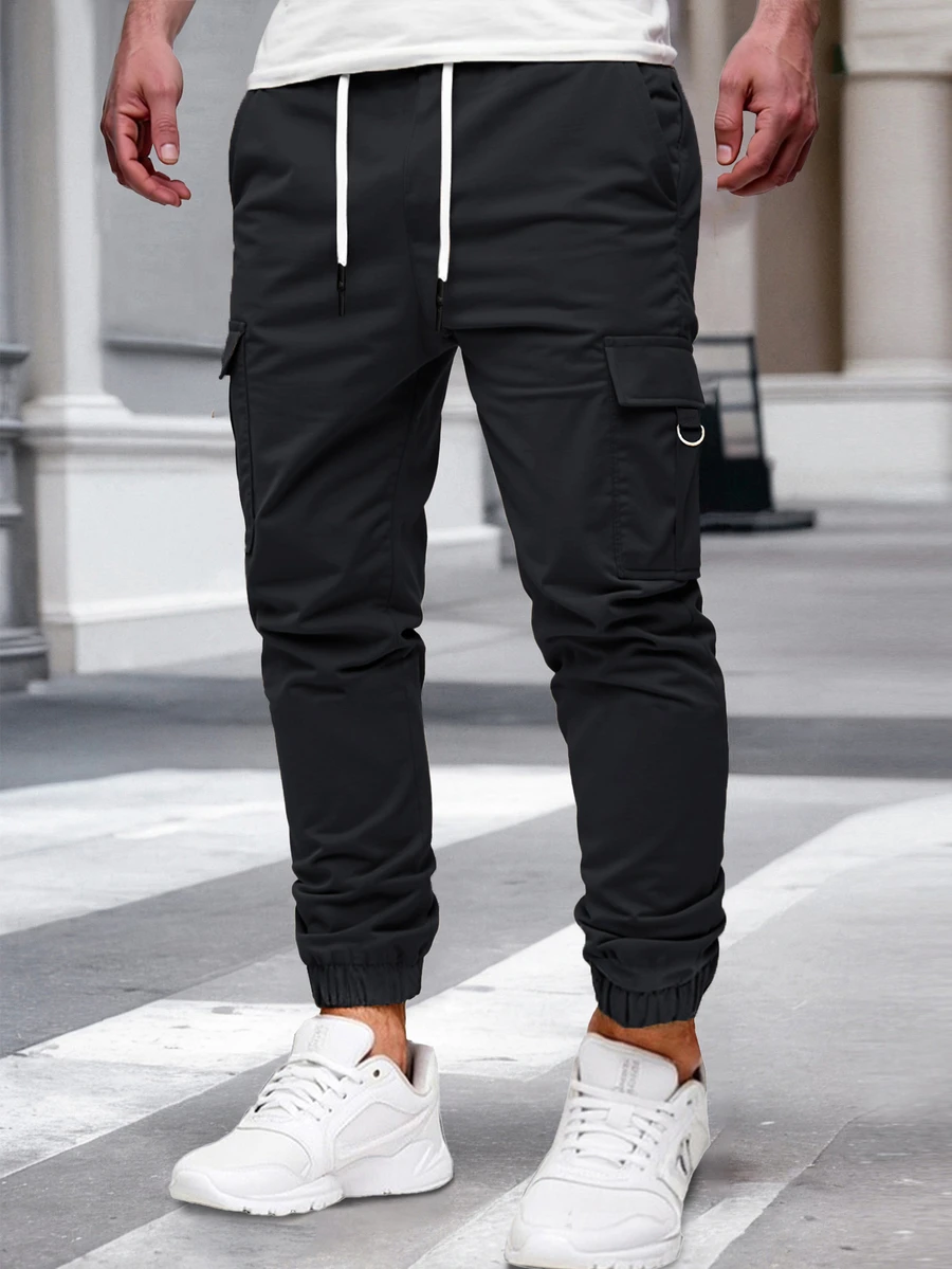Manfinity CasualCool 男士成熟休閒黑色多口袋工裝束口休閒褲 - 黑色 - 查看 1