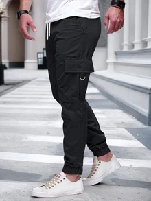 Manfinity CasualCool 男士成熟休閒黑色多口袋工裝束口休閒褲 - 黑色 - 查看 3