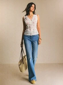Poéselle 女士优雅米白色夏季度假碎花V领蕾丝拼接露背系带吊带背心，精致刺绣印花衬衫 - 白色 - 查看 5