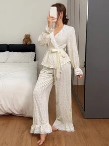 Napfluff طقم بيجامة نسائي بأسلوب ملكي بلون موحد وياقة على شكل حرف V مع حواف متباينة وأزرار أمامية وأكمام طويلة وبنطال - لون مشمشي - مشاهدة 5