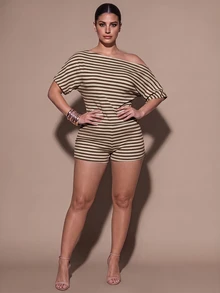 SHEIN BAE CURVE 大尺碼女款米色不對稱領無袖上衣迷你短褲2件套 度假夏季性感 - 咖啡棕 - 查看 4