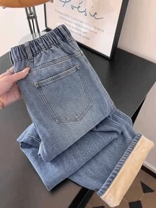 SHEIN MOD 女款大尺碼秋季休閒簡約常規版保暖內裡牛仔褲，淺藍色抓絨內裡，適合海灘度假、辦公穿著的基礎牛仔褲 - 中等水洗藍 - 查看 2