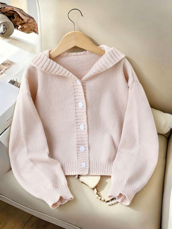 SHEIN Genkimix Kids قطعة واحدة من كنزة كارديجان للبنات، عصرية متعددة الاستخدامات بتصميم بسيط بلون موحد مع بطانية رأس، فضفاضة كاجوال، بأزرار عمودية، سمك عادي، حافة نظيفة، أكمام ضيقة، ملمس ناعم وسلس وصديق للبشرة، مريحة للارتداء اليومي والمدرسة والخروجات واللعب، ملابس الخريف/الشتاء