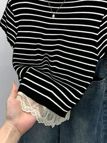 Franclia 女士春夏新款套头毛衣，黑白条纹拼接针织衫，蕾丝拼接短袖，休闲时尚韩法风 - 黑與白 - 查看 8