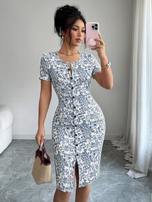 SHEIN Raffinéa Women's Spring/Summer Round Neck Knit Floral Short Dress, Decorated With Ditsy Floral Pattern, Suitable For Casual Daily, Work, Travel, Beach, Bohemian, Western, Music Festival, Country Style And Other Occasions. - Multicolor - View 4