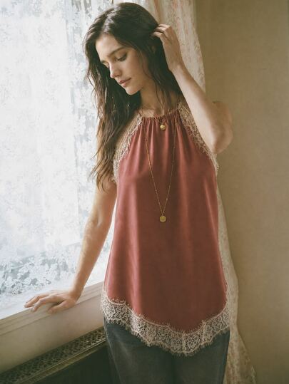 Willow Rêve Women's Pink Sleeveless Lace Trim Asymmetrical Hem Spaghetti Strap Camisole Top, Romantic Vacation Style, Valentine's Day