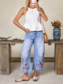 Balvessa Celana Jeans Denim Kasual Wanita dengan Saku dan Bordir Bunga, Potongan Lebar - Biru - View 9