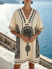 SHEIN Holidaya 花卉印花深V領性感女款洋裝，適合海灘度假、日常外出，休閒復古波希米亞風女裝，完美適用情人節、家庭聚會、新年、聖誕節，優雅迷人春/夏迷你洋裝 - 杏色 - 查看 7