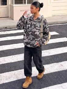 SHEIN Tween Girls' Camouflage Pullover Sweatshirt, Grey/Green Camo Print, Smile Letter Print On Chest, Oversized Fit, Sweatshirt, Casual, School, Autumn, Loose - Army Green - View 4