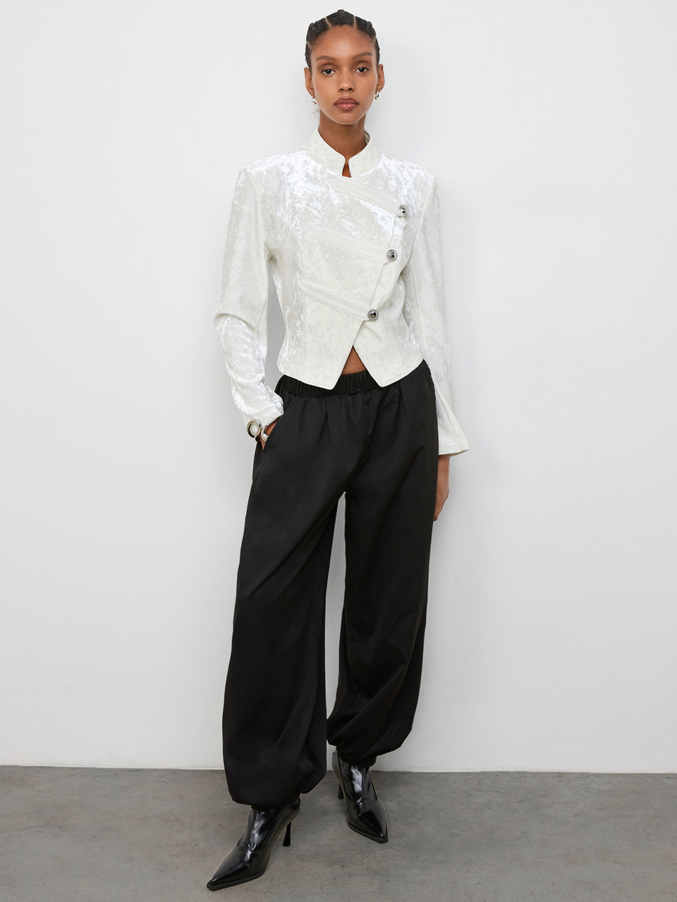 SHEIN Maija Giacca da donna vintage elegante anni '70 versatile con bottoni asimmetrici maniche lunghe per vacanze uscite feste outfit da lavoro autunno bianco sporco