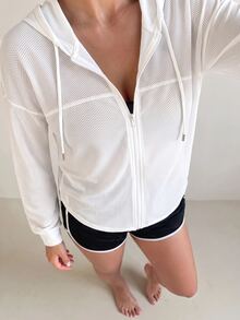 Dewbera Dewbera Letter Print Breathable Hooded Sports Jacket - White - View 15