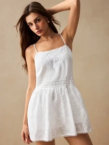 Willow Rêve Women's All White Bohemian Cottagecore Tropical Style Embroidered Lace Patchwork Loose Cami Dress, Valentine's Day Style, Romantic Vacation Summer - White - View 5