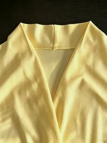 SHEIN LUNE 無袖上衣 通勤時尚 高端打結設計 - 鵝黃色 - 查看 4