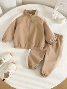 SHEIN 男女嬰兒/幼兒 2件組秋冬休閒時尚拼色拼接立領運動衫套裝，夾克套裝，嬰兒運動服，嬰兒冬季衣物 - 卡其色 - 查看 7