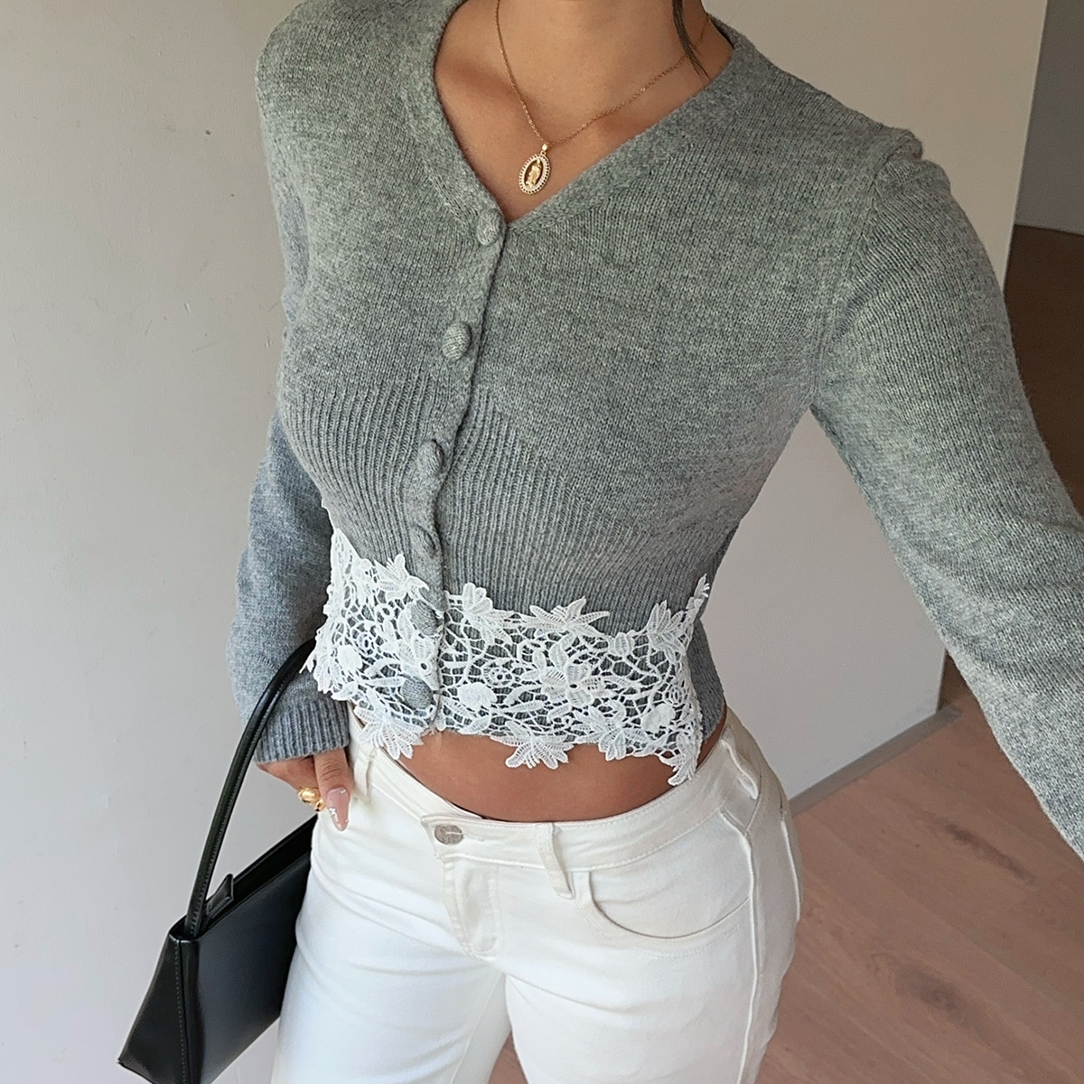 Women's New Autumn/Winter Lace Patchwork Knit Cardigan