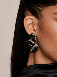 Valisandre 1 Pair Fashionable & Elegant Enameled Metal Floral Earrings - Black - View 6