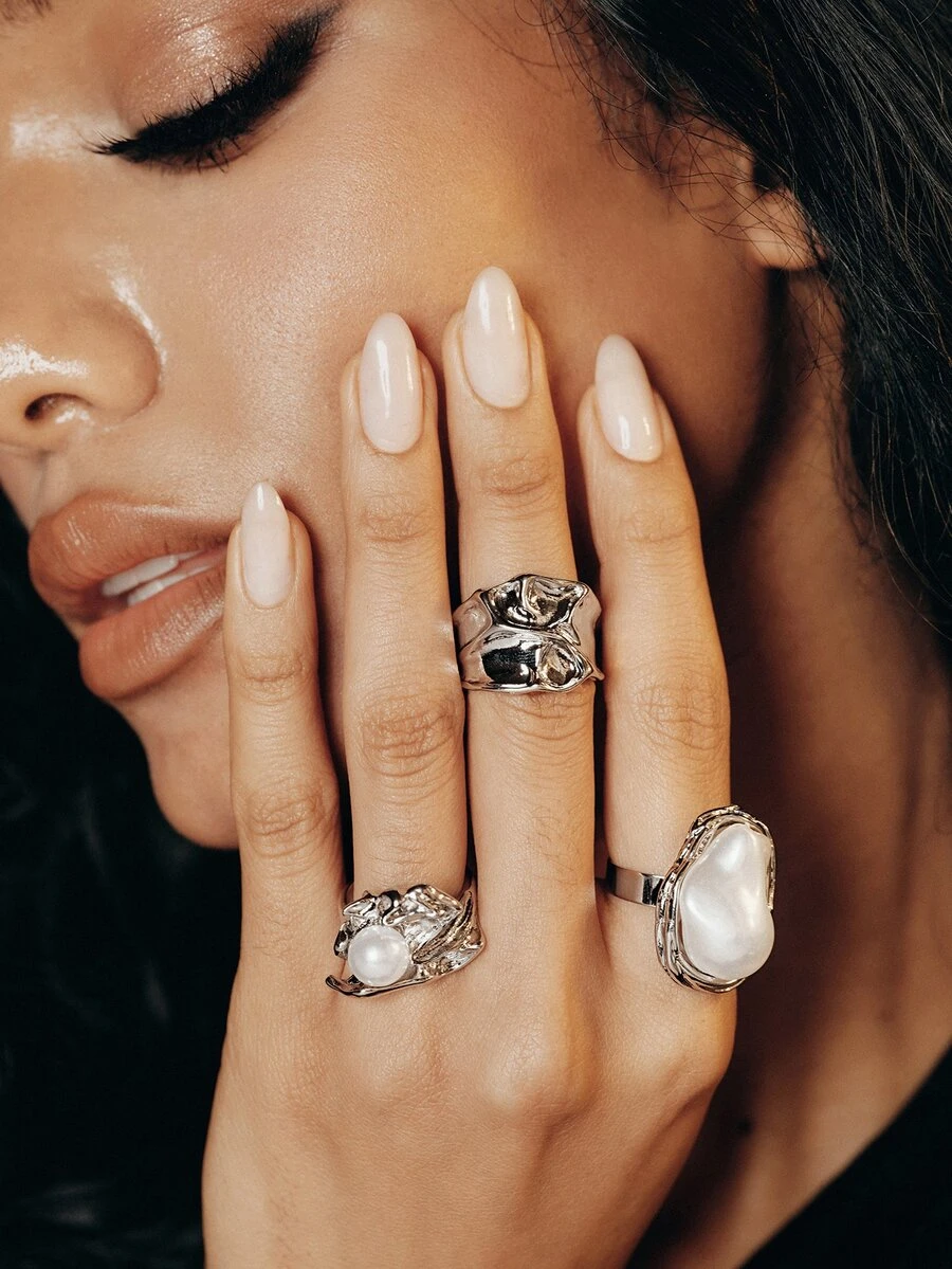 Valisandre 3pcs Vintage Baroque Style Silver Faux Pearl Stacked Thick Women's Ring Set, Suitable For Daily Wear And Holiday Occasions - Silver - View 1