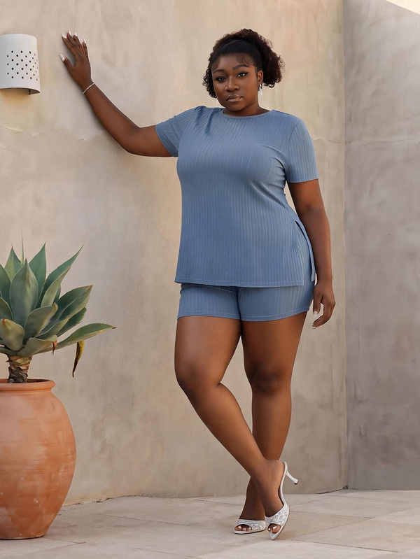 CurvyTilda Büyük Beden Düz Renk Günlük Kısa Kollu Üst ve Şort Takımı, Yaz Büyük Beden Şort Takımı