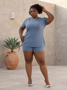 CurvyTilda Plus Size Solid Color Casual Short Sleeve Top And Shorts Set, Summer Plus Size Shorts Set Elegant - Baby Blue - View 4