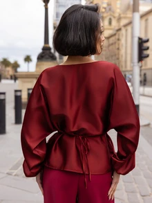 micahgianneli 女款優雅酒紅色上衣，秋季辦公都市通勤圓領蝙蝠袖長袖綁腰X型修身時尚上衣夏季 - 酒紅色 - 查看 5