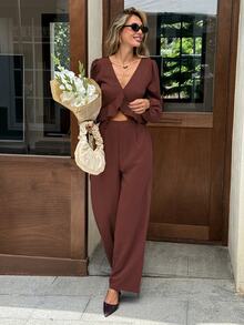SHEIN Frenchy Setelan Wanita Elegan Warna Cokelat Kopi dengan Atasan Lengan Panjang Berenda dan Celana Panjang Kancing 2 Potong, Cocok untuk Liburan, Piknik, atau Acara Santai seperti Brunch, Minum Teh, dan Bisnis di Musim Gugur. - Coklat - View 7