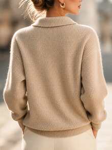 SHEIN 秋冬輕量燕麥色 Polo V領針織上衣，休閒極簡風，單穿或疊穿皆宜 - 杏色 - 查看 3