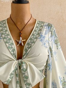Soleia 休閒度假風前開襟繫帶式喇叭袖荷葉邊袖口豹紋女版襯衫 - 綠色 - 查看 5