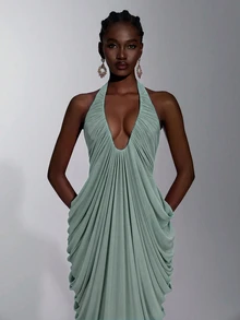 Elitara Elegant Minimalist Fashionable Elastic Mesh Halter Strap Full Body Pleated Long Women's Formal Evening Gown - Green - View 7