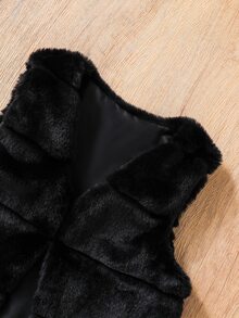 SHEIN Elladie kids Young Girls Cute Faux Fur Vest, Soft Fuzzy Sleeveless Jacket With Layered Design, Thicken Solid Plush Outerwear For Autumn Winter School Clothes - Black - View 5