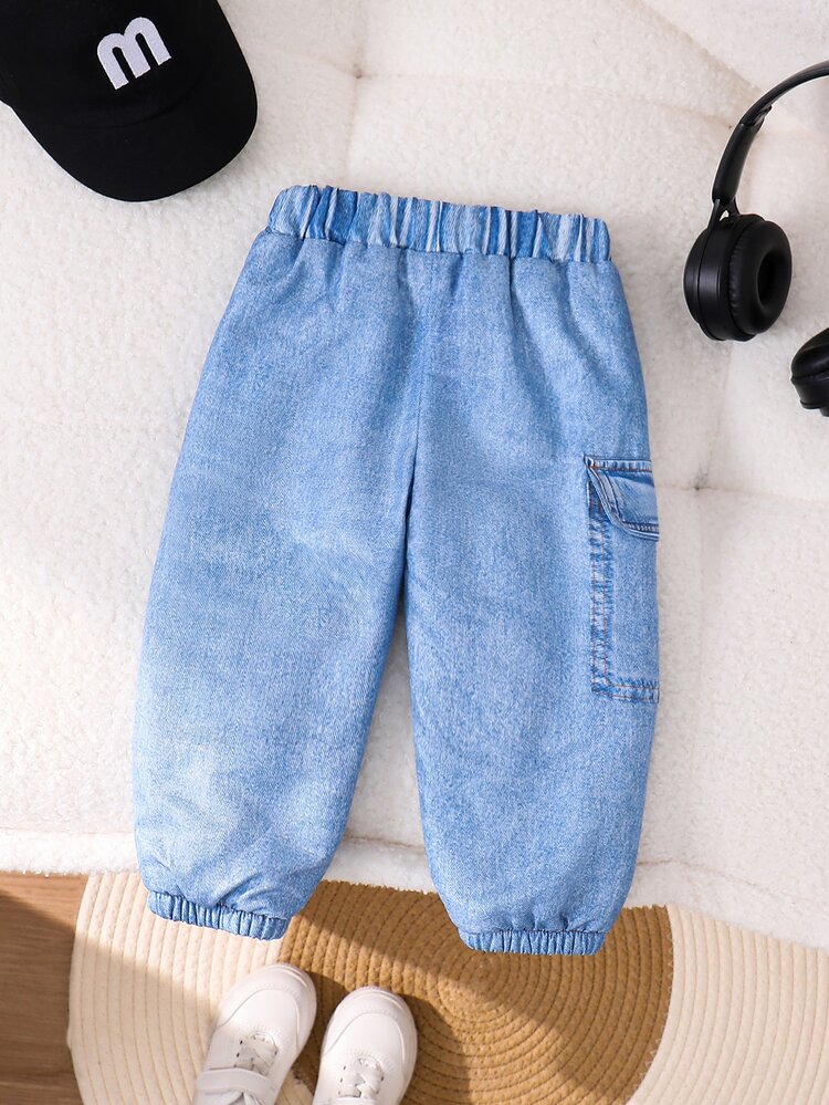 SHEIN Playful Pals Toddler Boy Cargo Jogger Pants Cute Blue Denim Print Fuzzy Lined Bow Cargo Pocket Ribbed Cuff Thick School Day Winter Halloween Autumn Elastic Waist - Blue - View 2
